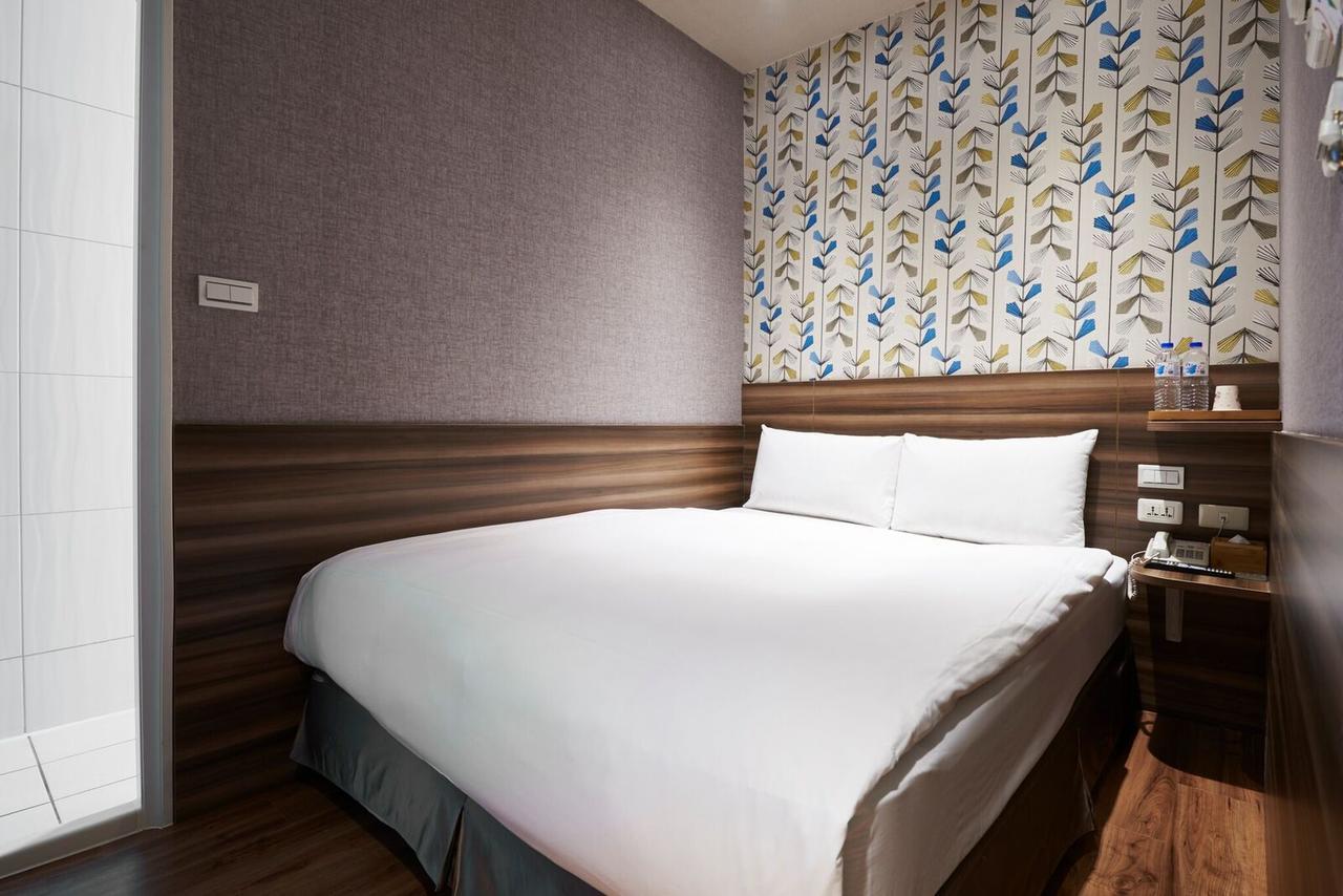 Tomorrow Hotel Taipei Exterior photo