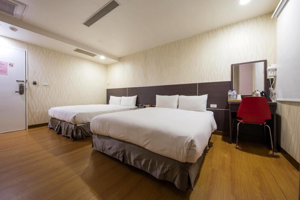 Tomorrow Hotel Taipei Exterior photo