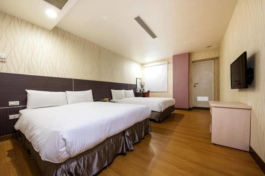 Tomorrow Hotel Taipei Exterior photo